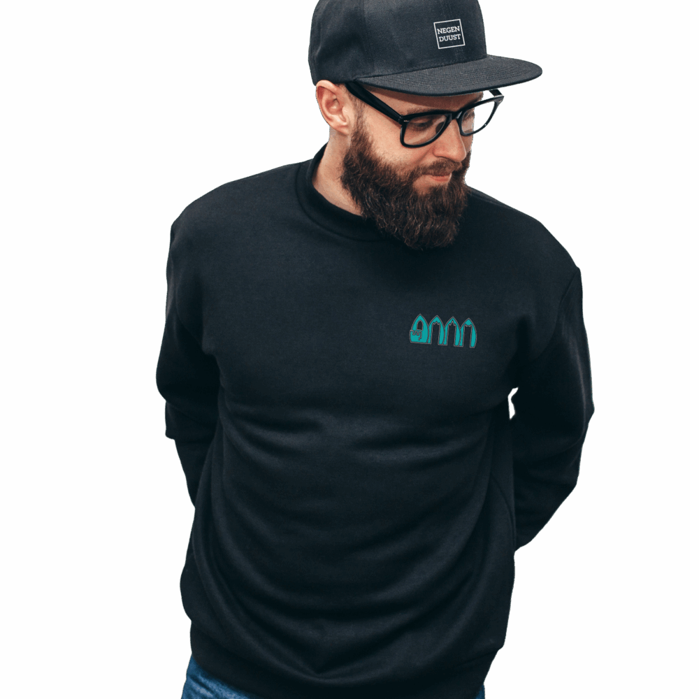 Uinxxx – Torens Black Sweater